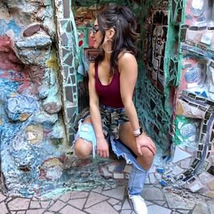 Meet your Posher, Taylor